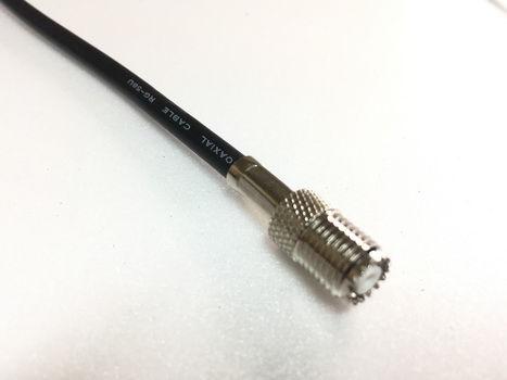 MINI UHF CRIMP PLUG